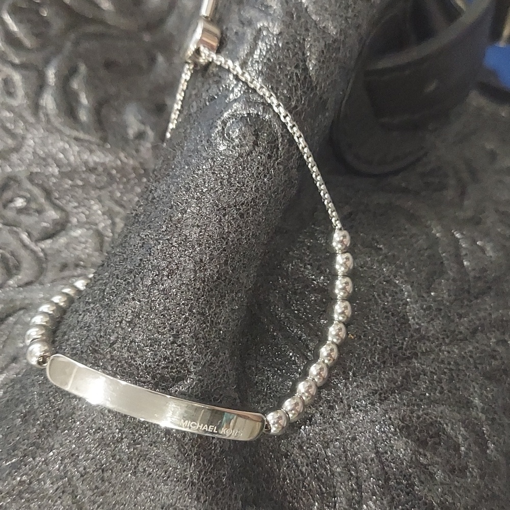 Michael Kors ID SLIDER BRACELET - Picture 5 of 8